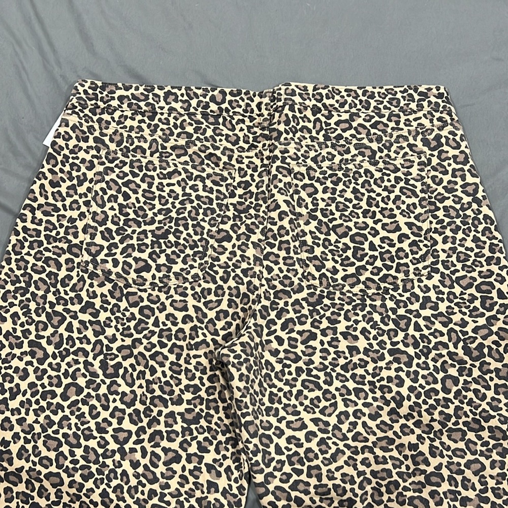 NWT “best selling” Barrel Jeans - Picture 6 of 7